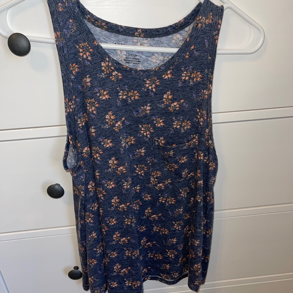 American eagle flower tank